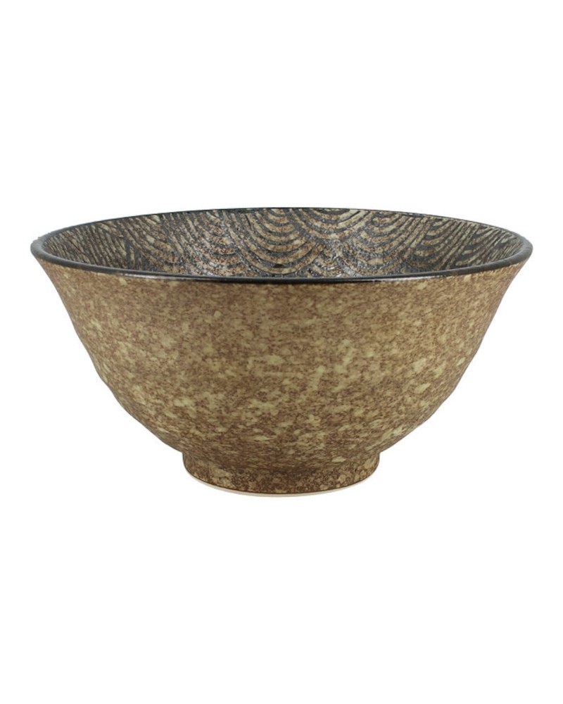 Ciotola ramen in ceramica giapponese marrone fondo brunito.